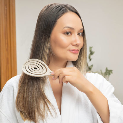Ninabella Detangling Hair Brush for Women & Men - Cream